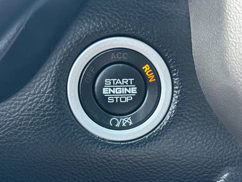 Used 2020 RAM 3500 Laramie AWD/4WD image 25
