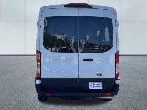 Used 2024 Ford Transit 350 XLT RWD image 5