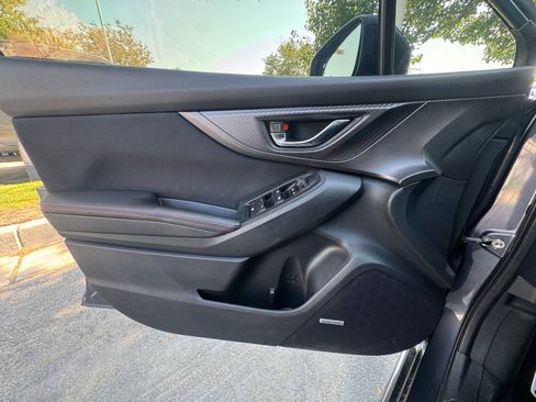 Used 2017 Subaru Impreza 2.0i Sport AWD/4WD image 30