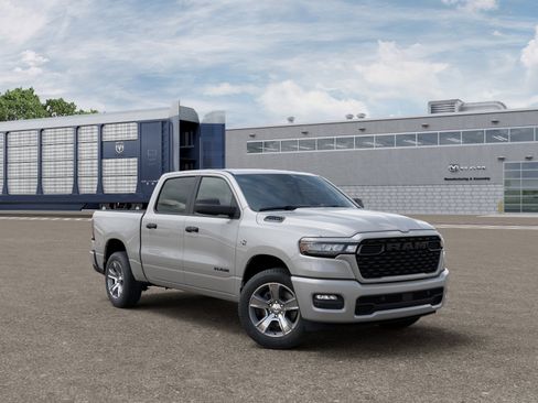 New 2026 RAM 1500 Express image 5