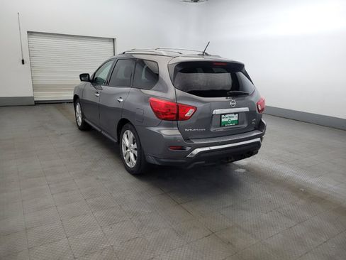Used 2018 Nissan Pathfinder SL w/ SL Premium Package AWD/4WD image 5