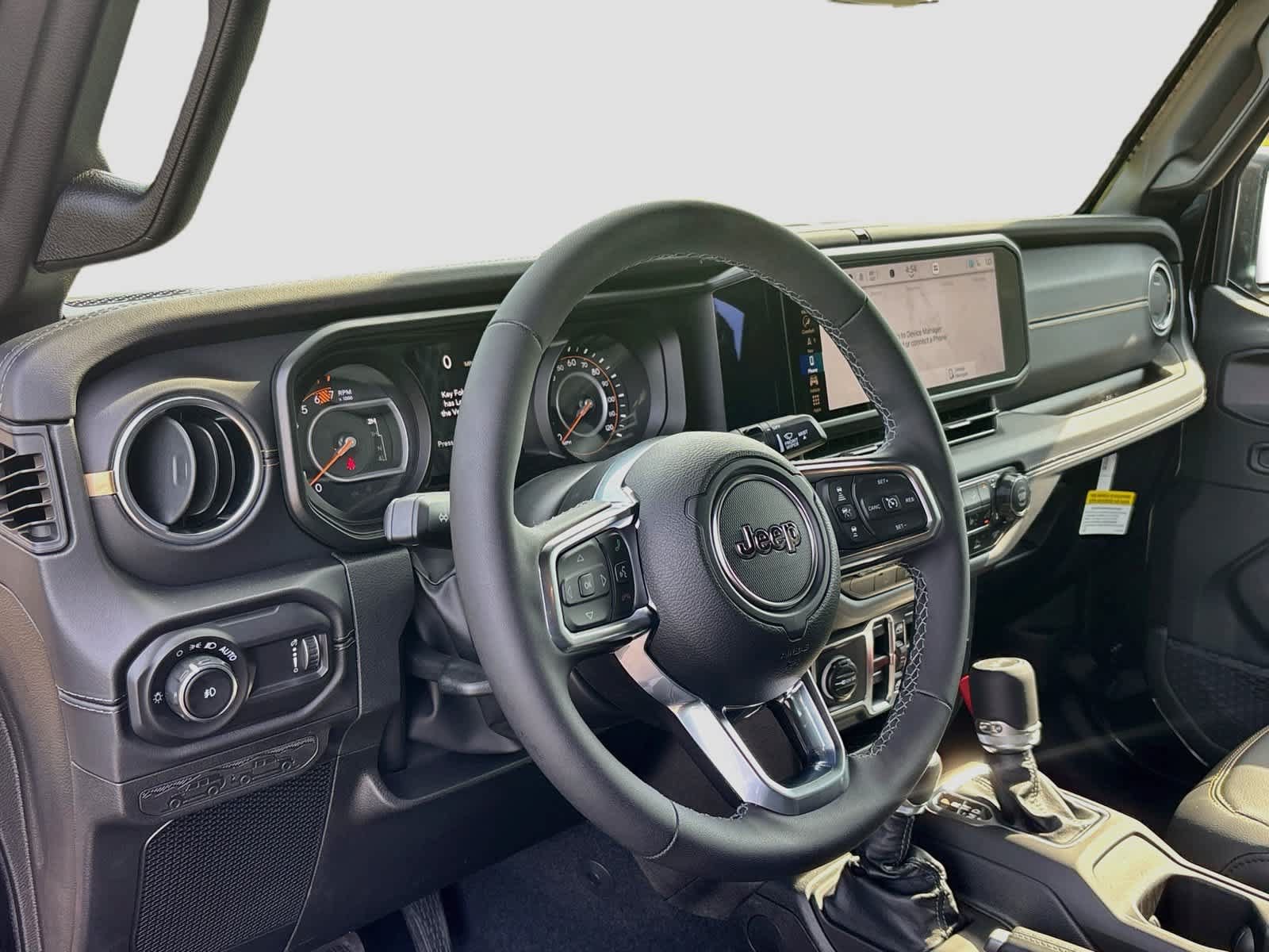 New 2026 Jeep Wrangler Unlimited Sahara AWD/4WD image 9
