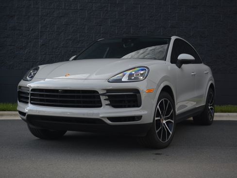 Certified 2021 Porsche Cayenne Coupe AWD/4WD image 41