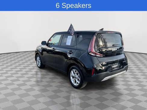 Certified 2023 Kia Soul LX w/ LX Technology Package image 7