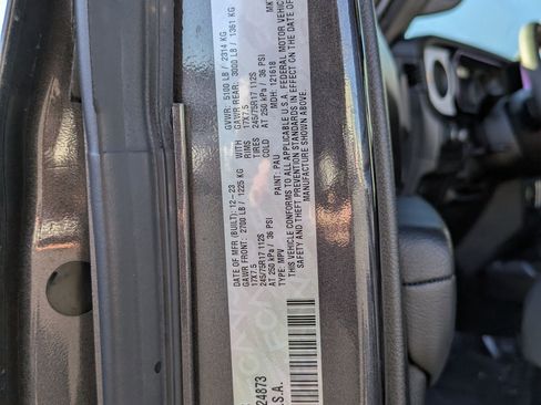 Used 2024 Jeep Wrangler Sport S image 31