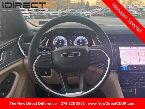 New 2025 Jeep Grand Cherokee Limited w/ Luxury Tech Group II image 14