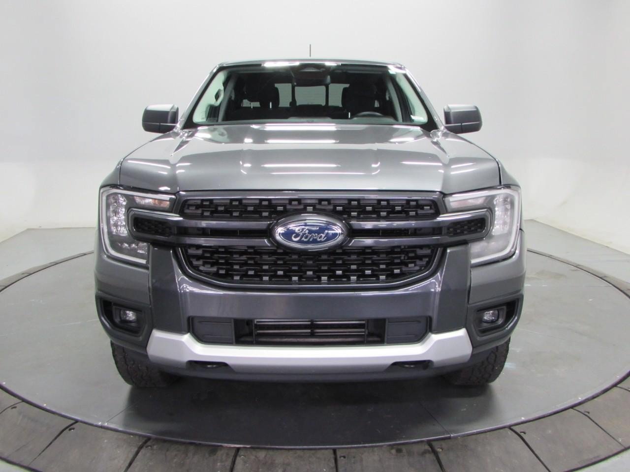 Used 2024 Ford Ranger XLT w/ Equipment Group 301A High AWD/4WD image 2