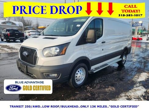 Certified 2024 Ford Transit 250 Low Roof AWD w/ Exterior Upgrade Package image 8