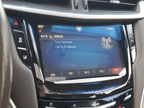 Used 2014 Cadillac XTS Luxury w/ Driver Awareness Package image 25