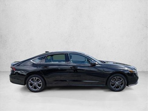 Certified 2023 Honda Accord EX image 4