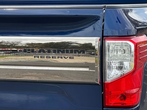 Used 2017 Nissan Titan Platinum Reserve RWD image 23