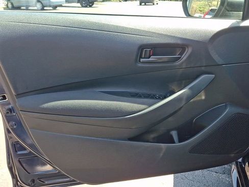 Used 2022 Toyota Corolla LE w/ LE Convenience Package FWD image 16