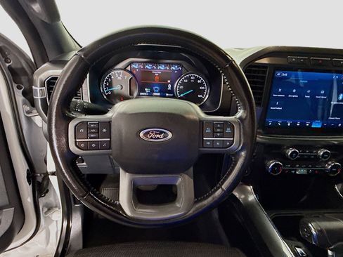 Used 2022 Ford F150 XLT w/ Equipment Group 302A High image 13