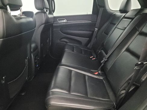 Used 2020 Jeep Grand Cherokee Limited AWD/4WD image 18