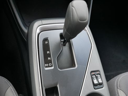 Used 2025 Subaru Crosstrek 2.0i Premium image 24