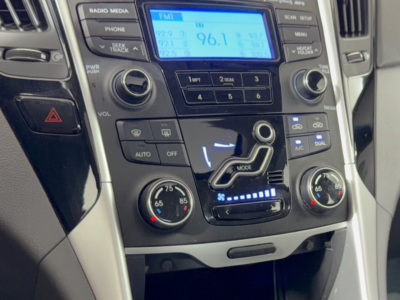 Used 2013 Hyundai Sonata Limited FWD image 22