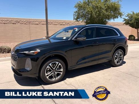 Used 2025 Audi Q5 Premium w/ Convenience Package AWD/4WD image 1