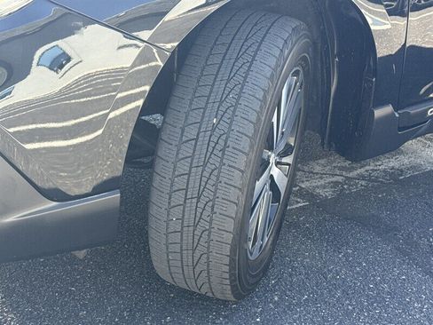 Used 2019 Subaru Outback 2.5i Limited AWD/4WD image 9