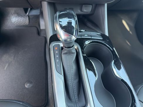 New 2026 Buick Envista Sport Touring image 11