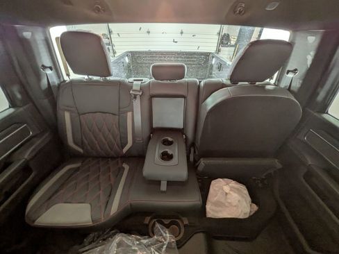 New 2026 RAM 2500 Big Horn AWD/4WD image 27