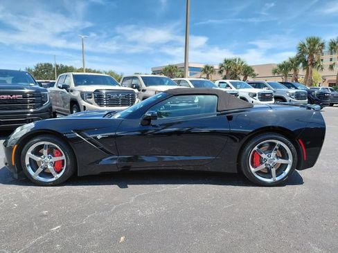 Used 2014 Chevrolet Corvette Stingray Convertible w/ 3LT Preferred Equipment Group RWD image 6