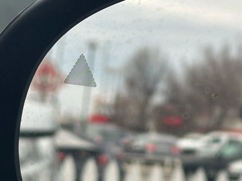 Used 2015 Dodge Challenger R/T w/ Quick Order Package 22B R/T image 31