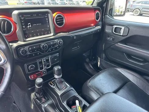 Used 2020 Jeep Wrangler Unlimited Rubicon AWD/4WD image 9