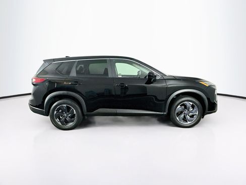 Used 2025 Nissan Rogue SV FWD image 10
