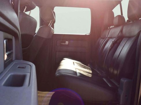 Used 2014 Ford F150 XLT w/ Equipment Group 302A Luxury image 13