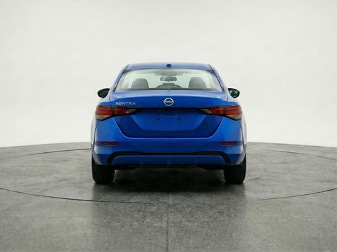 Used 2025 Nissan Sentra SV FWD image 7