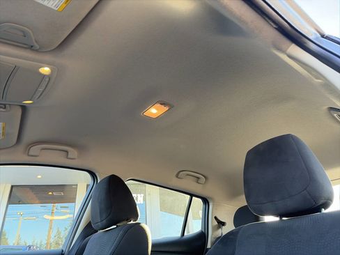 Used 2016 Nissan Leaf SV w/ Premium Package image 31