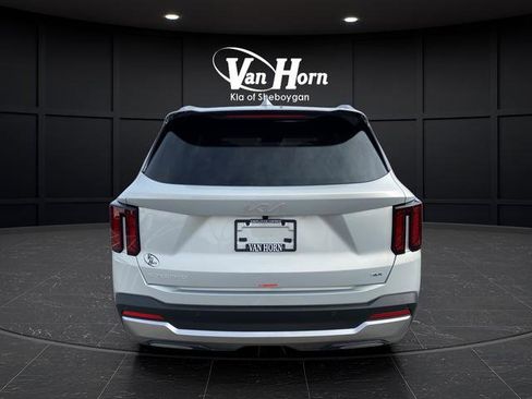 New 2026 Kia Sorento S image 12
