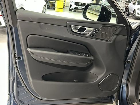Used 2024 Volvo XC60 T8 Plus w/ Protection Package Premier AWD/4WD image 9