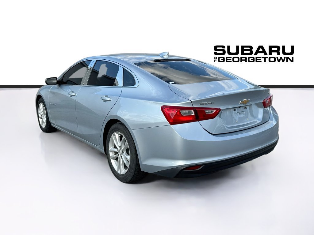 Used 2017 Chevrolet Malibu LT FWD image 5