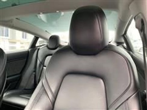 Used 2019 Tesla Model 3 Long Range image 36