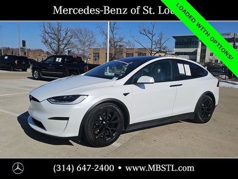Used 2022 Tesla Model X image 1