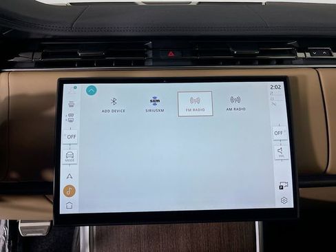 New 2026 Land Rover Range Rover SE image 15