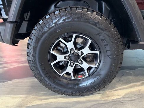 Used 2021 Jeep Wrangler Unlimited Rubicon AWD/4WD image 22
