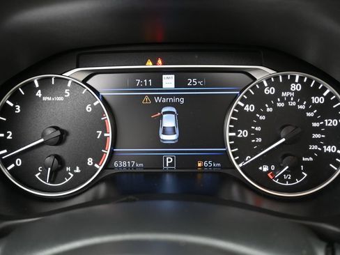 Used 2023 Nissan Altima 2.5 SR AWD/4WD image 21
