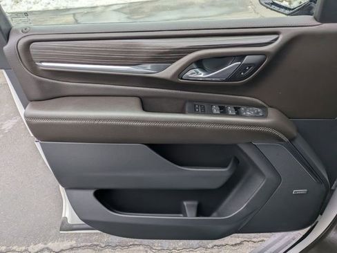 Used 2023 GMC Yukon XL Denali w/ LPO, Floor Liner Package image 11