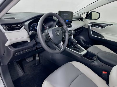 Used 2025 Toyota RAV4 XLE Premium w/ Weather Package FWD image 9