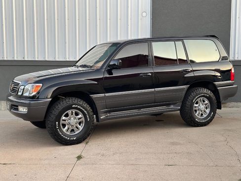 Used 2002 Lexus LX 470 4WD image 6