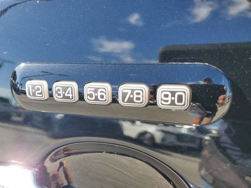 Used 2012 Lincoln MKZ Hybrid image 21