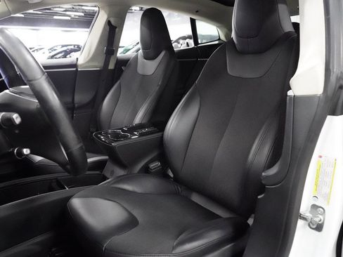 Used 2015 Tesla Model S 60 RWD image 12