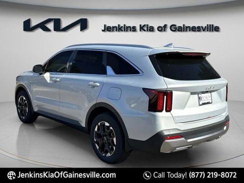 New 2026 Kia Sorento S w/ S Panoramic Sunroof Package image 10