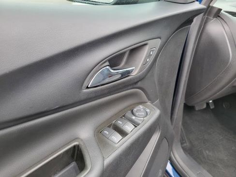 Used 2023 Chevrolet Equinox LT image 7