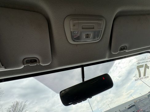 Used 2017 Subaru Crosstrek 2.0i Premium w/ Popular Package #2 image 24