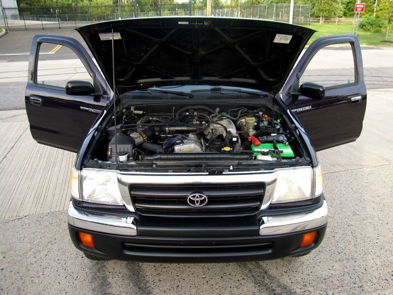 Used 1999 Toyota Tacoma 4x4 Xtracab w/ SR5 Pkg image 28