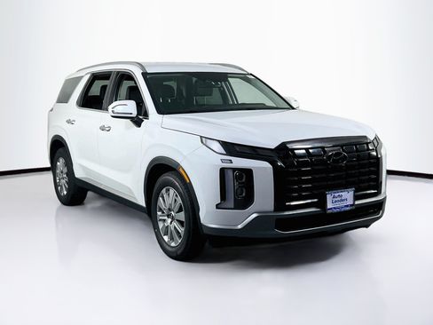 Used 2023 Hyundai Palisade SEL w/ Cargo Package AWD/4WD image 3