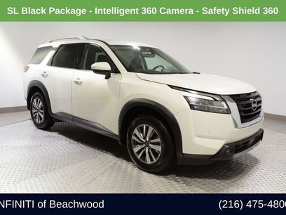 Used 2023 Nissan Pathfinder SL w/ Lighting Package (N92)